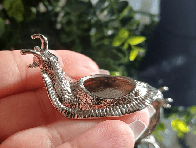 Snail Sphere Stands Silver colour