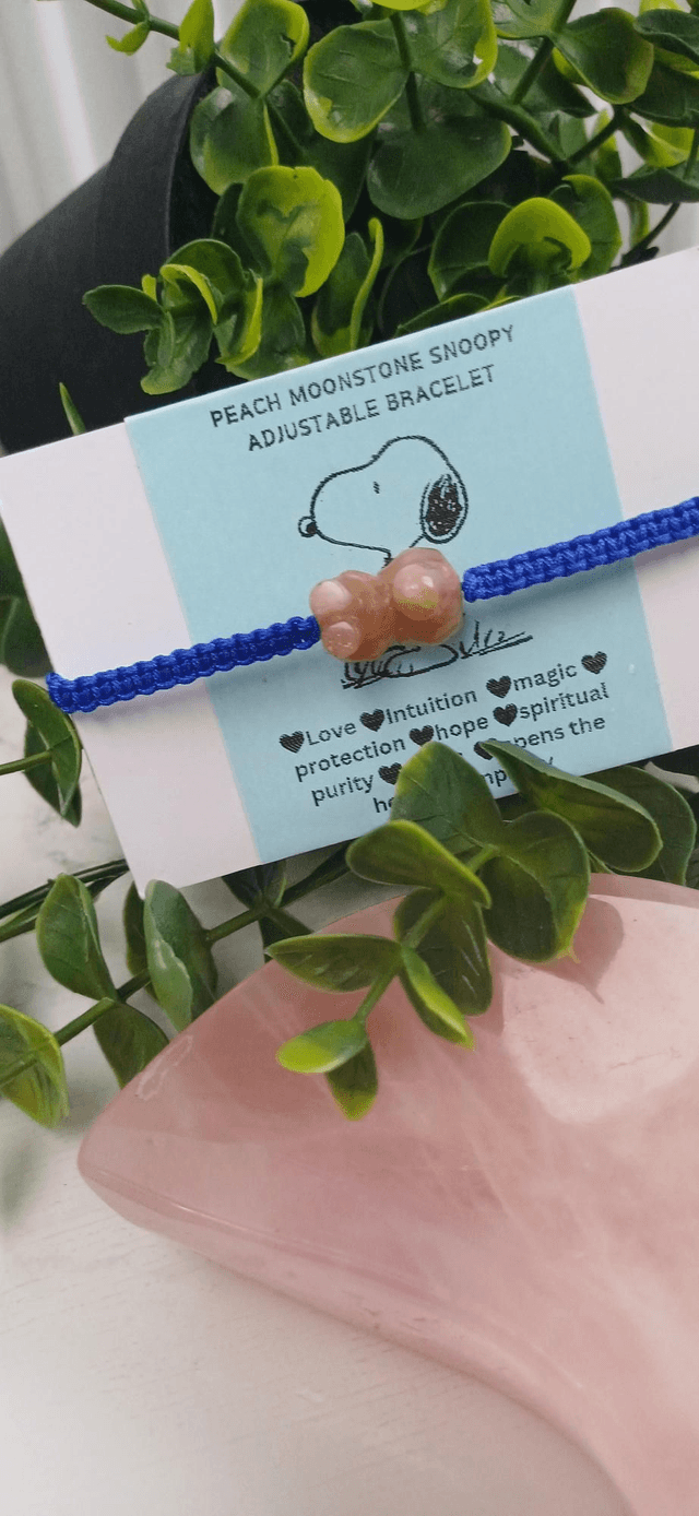 Snoopy Peach Moonstone Adjustable Bracelet