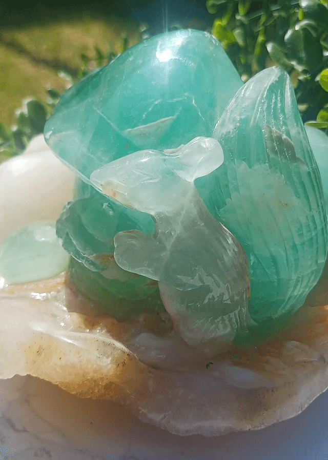 Fluorite Squirrel with Mushroom