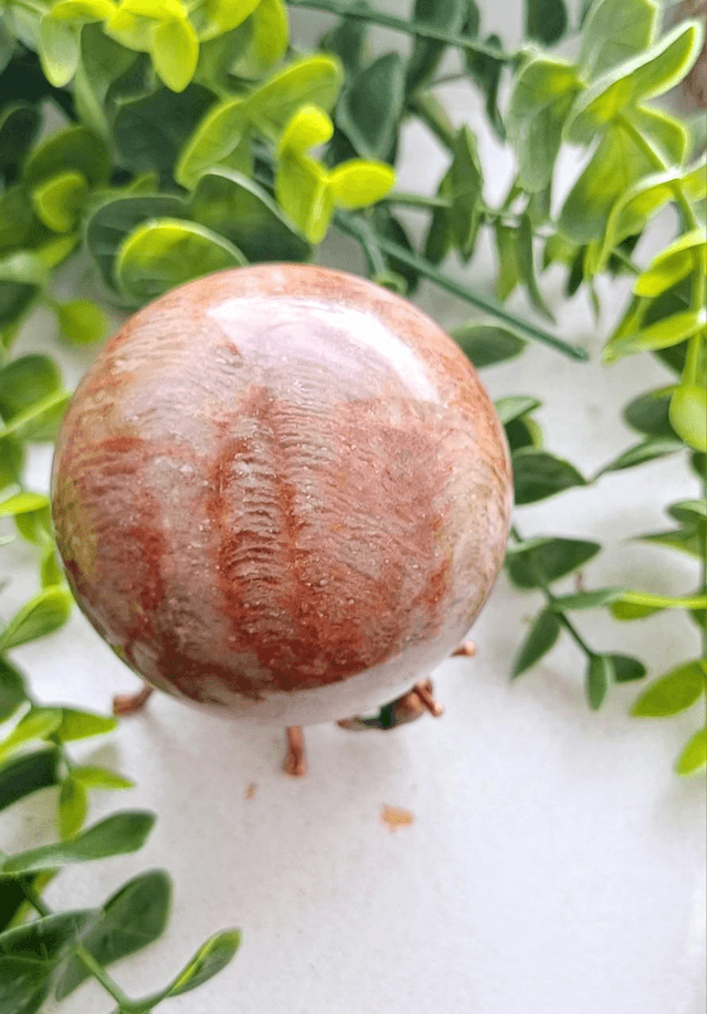 Thousand Layer Quartz Sphere 224g