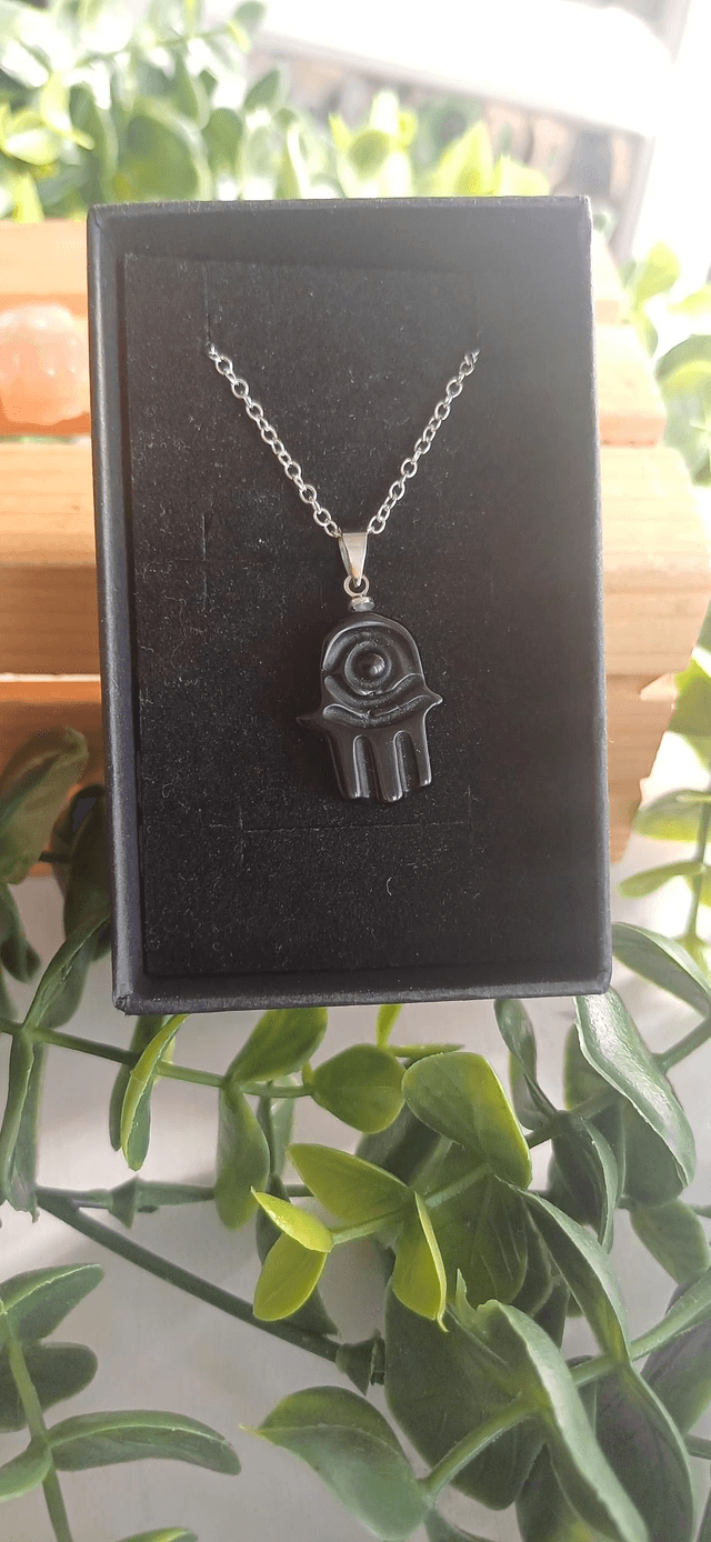 Hamsa 🪬 Hand Pendant on 925 Silver plated chain