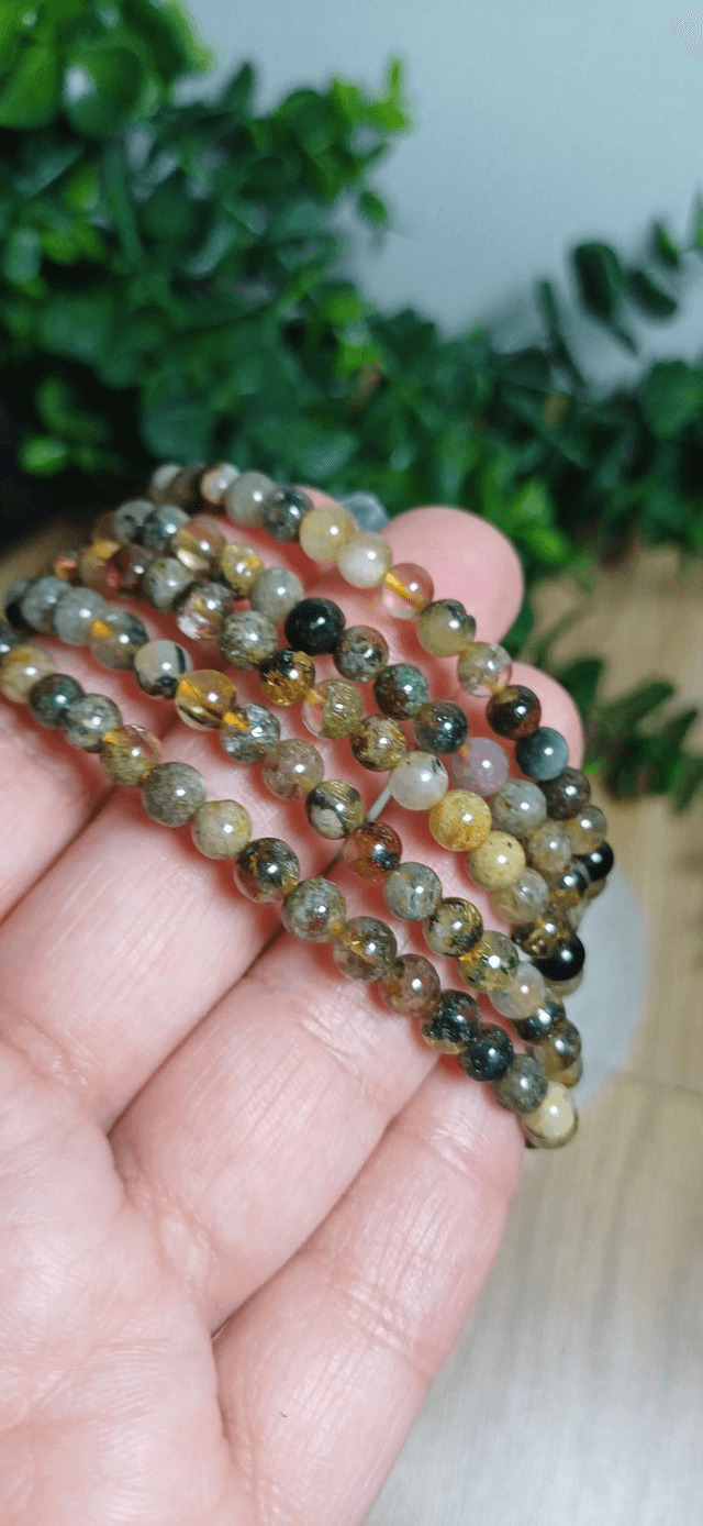 Golden Rutilated Quartz Stretch Bracelet 4mm