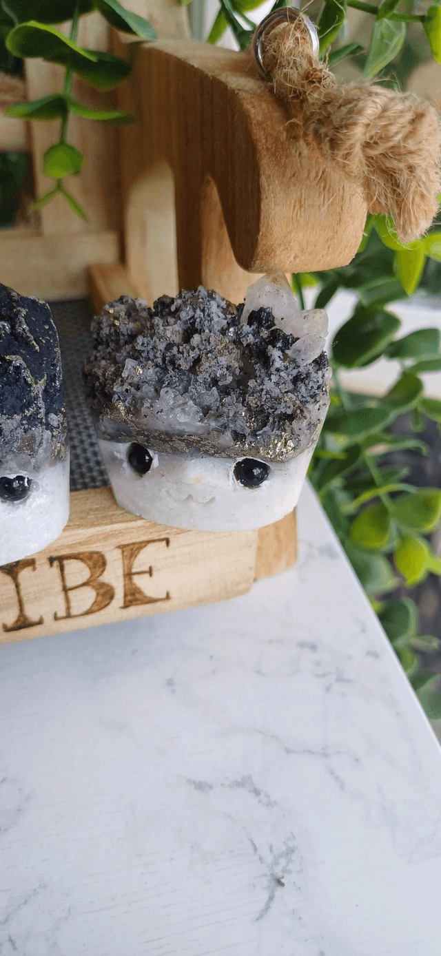 Thistleby- Crystal Critter Gildlings 