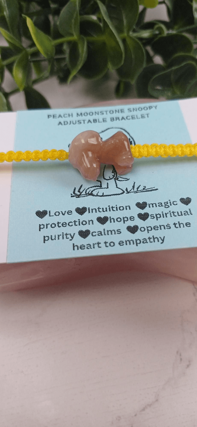 Snoopy Peach Moonstone Adjustable Bracelet
