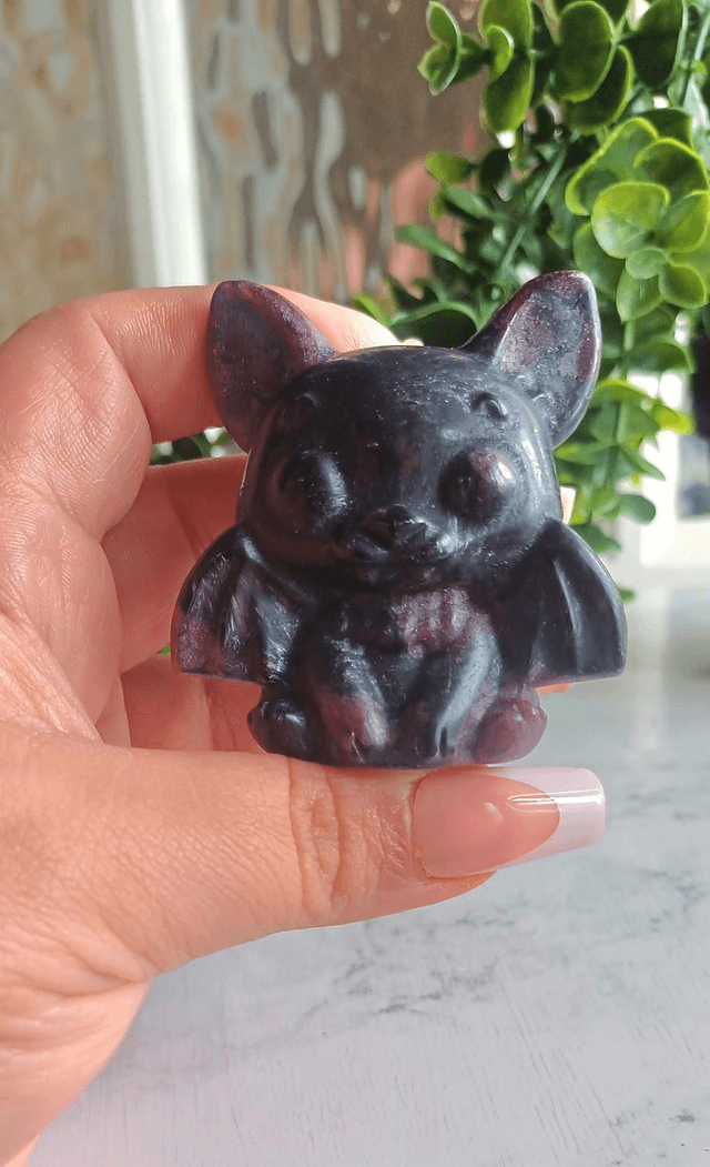 Garnet and Arfvedsonite Cute Bat Carving