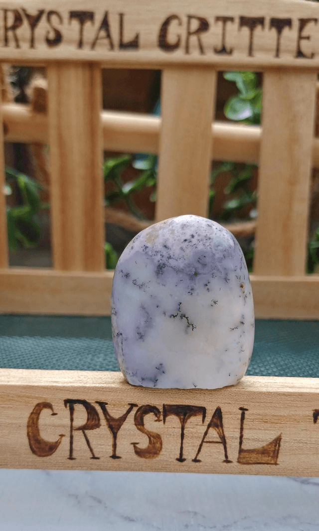 Thistleby - Crystal Critter Dendrite