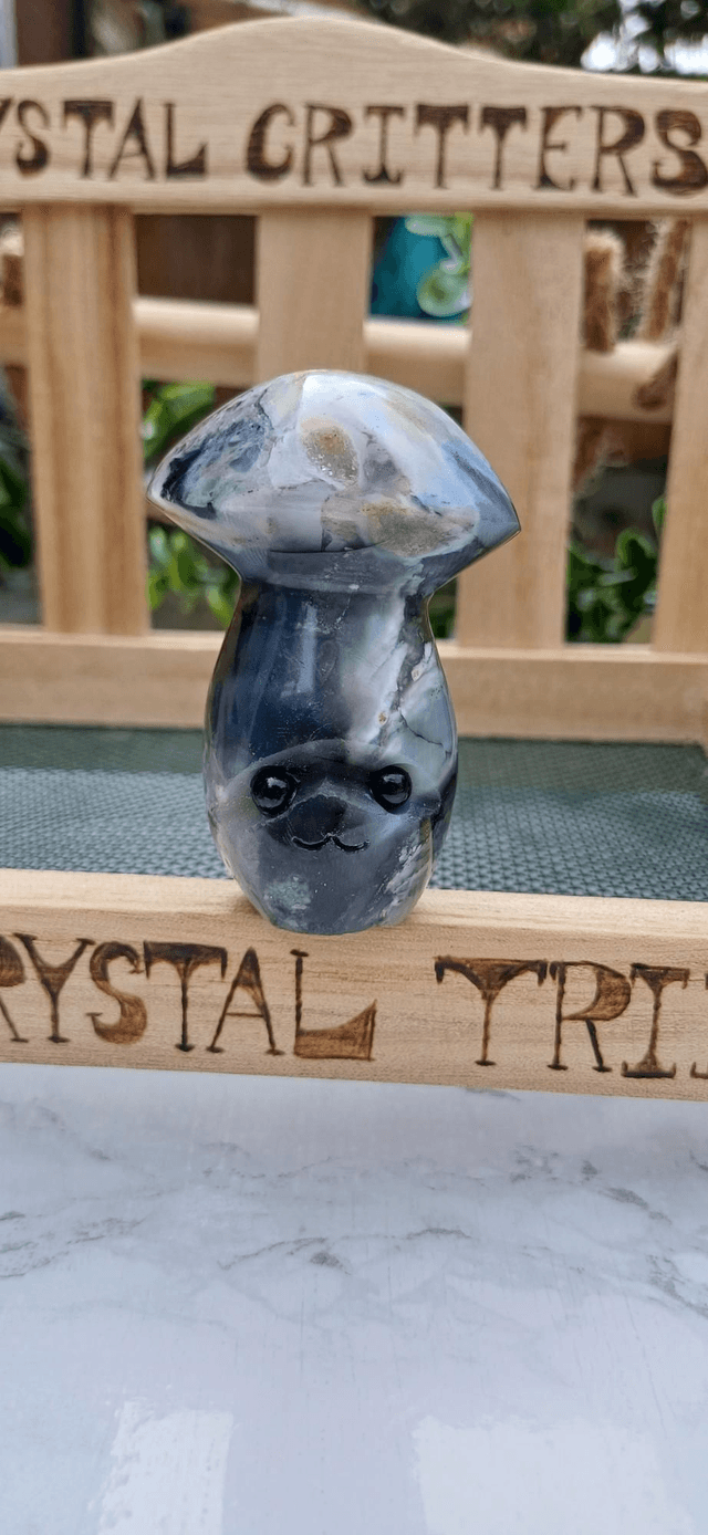 Petalshade - Crystal Critter Mushling