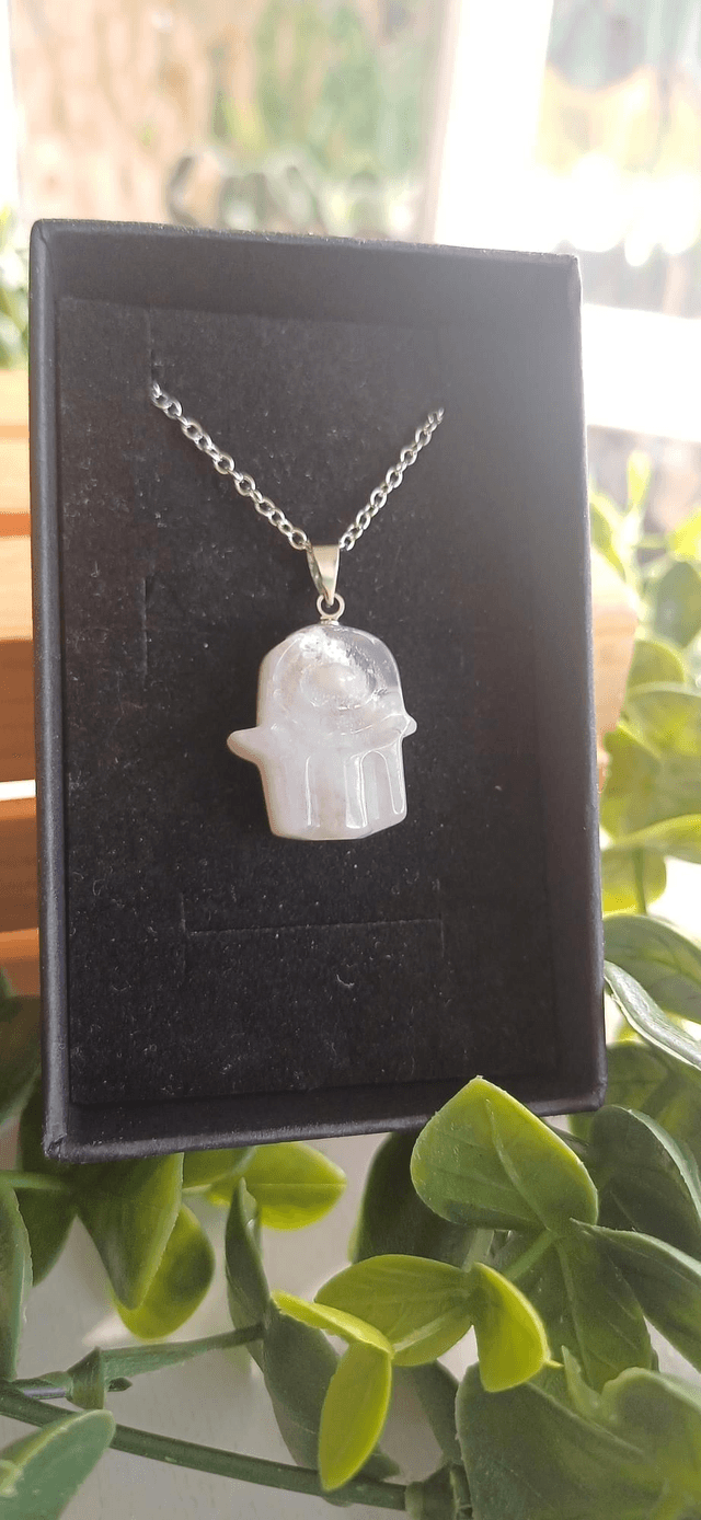 Hamsa 🪬 Hand Pendant on 925 Silver plated chain